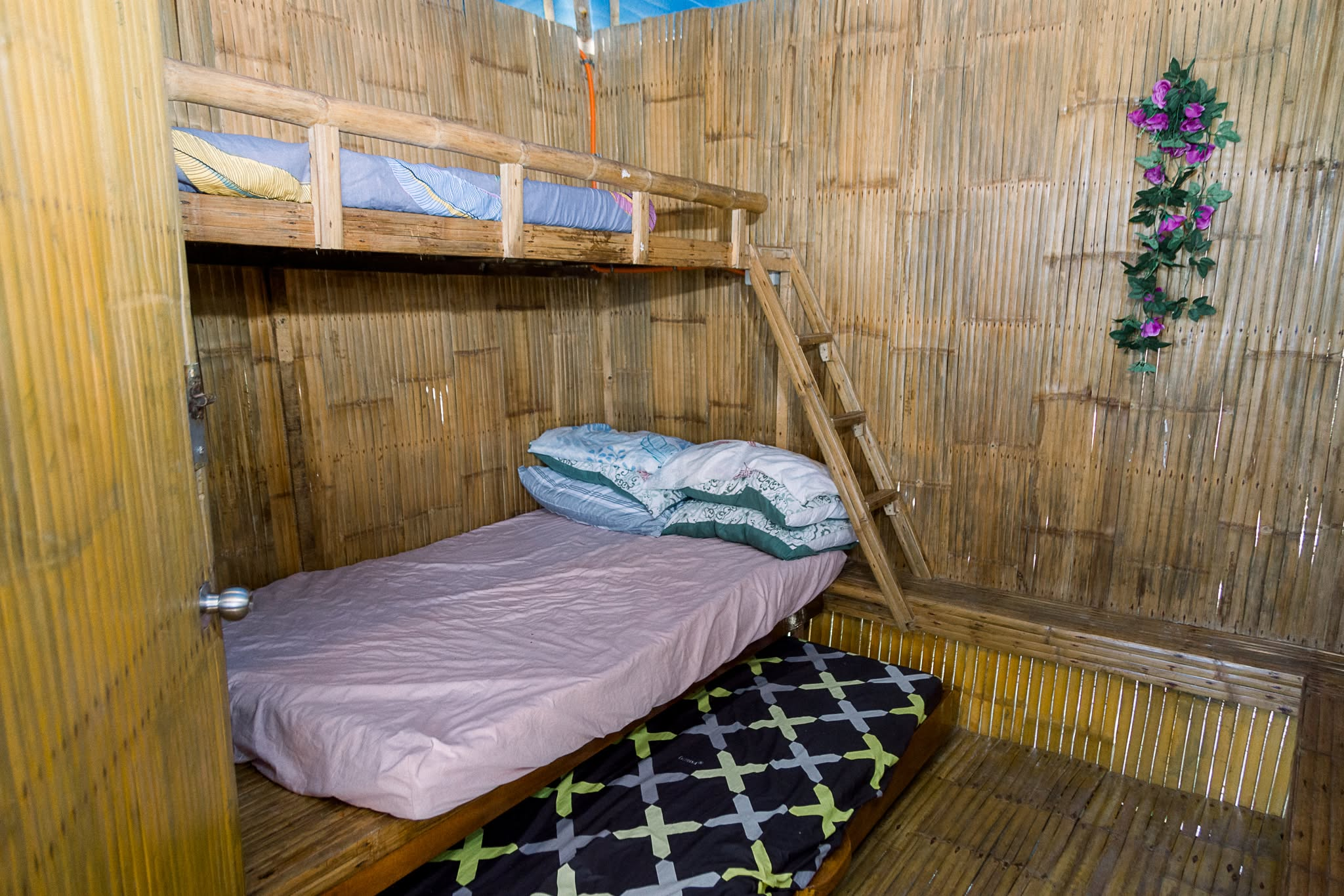Beach Cottage with Sala — thumbnail 2